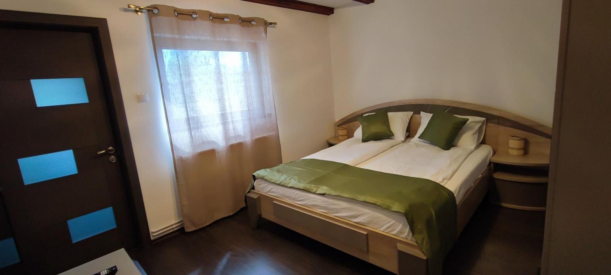 La Coti Villa Tarlungeni Bagian luar foto