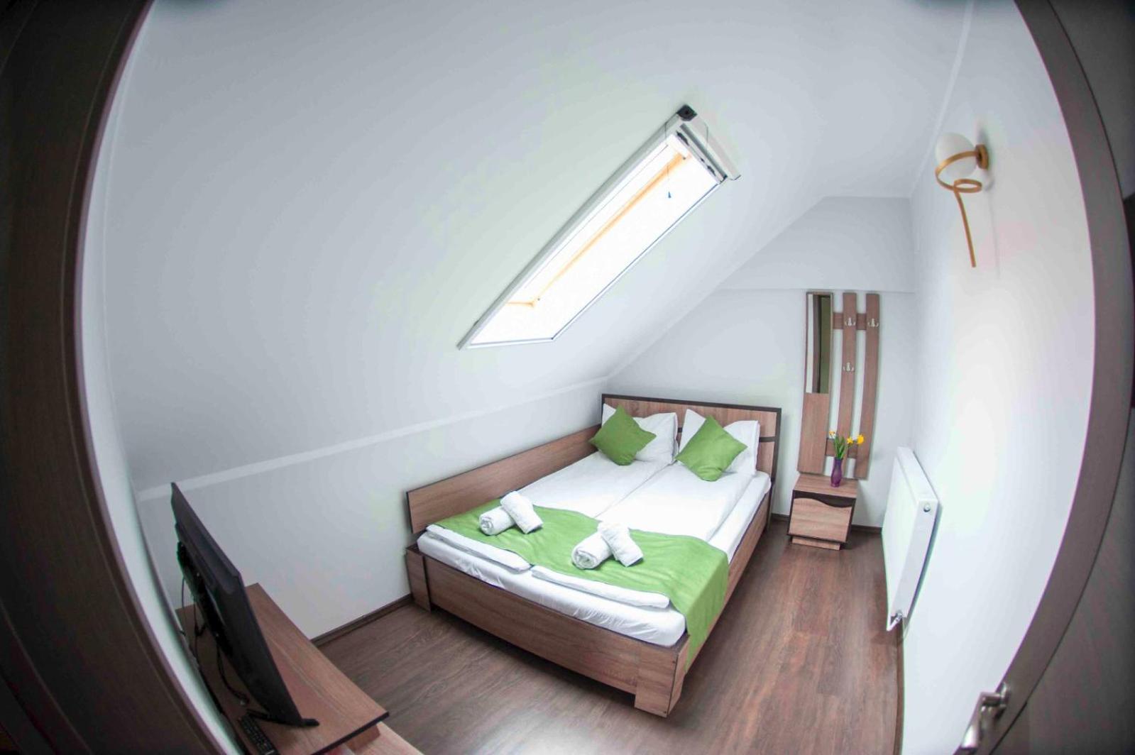 La Coti Villa Tarlungeni Bagian luar foto