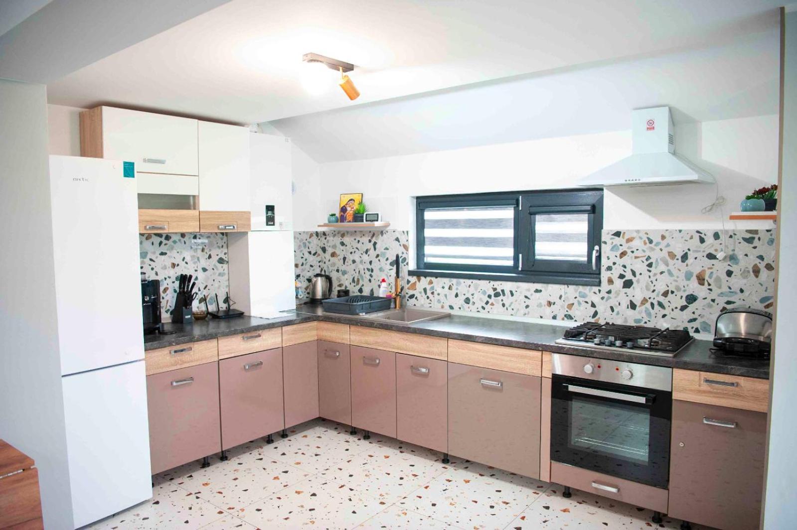 La Coti Villa Tarlungeni Bagian luar foto